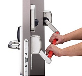 پشم سنگ در دب های عایق پشم سنگ درب عایق درب عایق پشم سنگ تکین عایق درب دستگیره عایق دیتگیره دربهای عایق takinayegh \alsk'